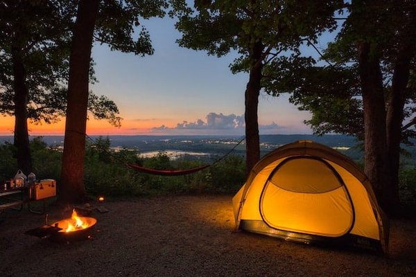 Les avantages et les inconvénients du camping à Périgueux